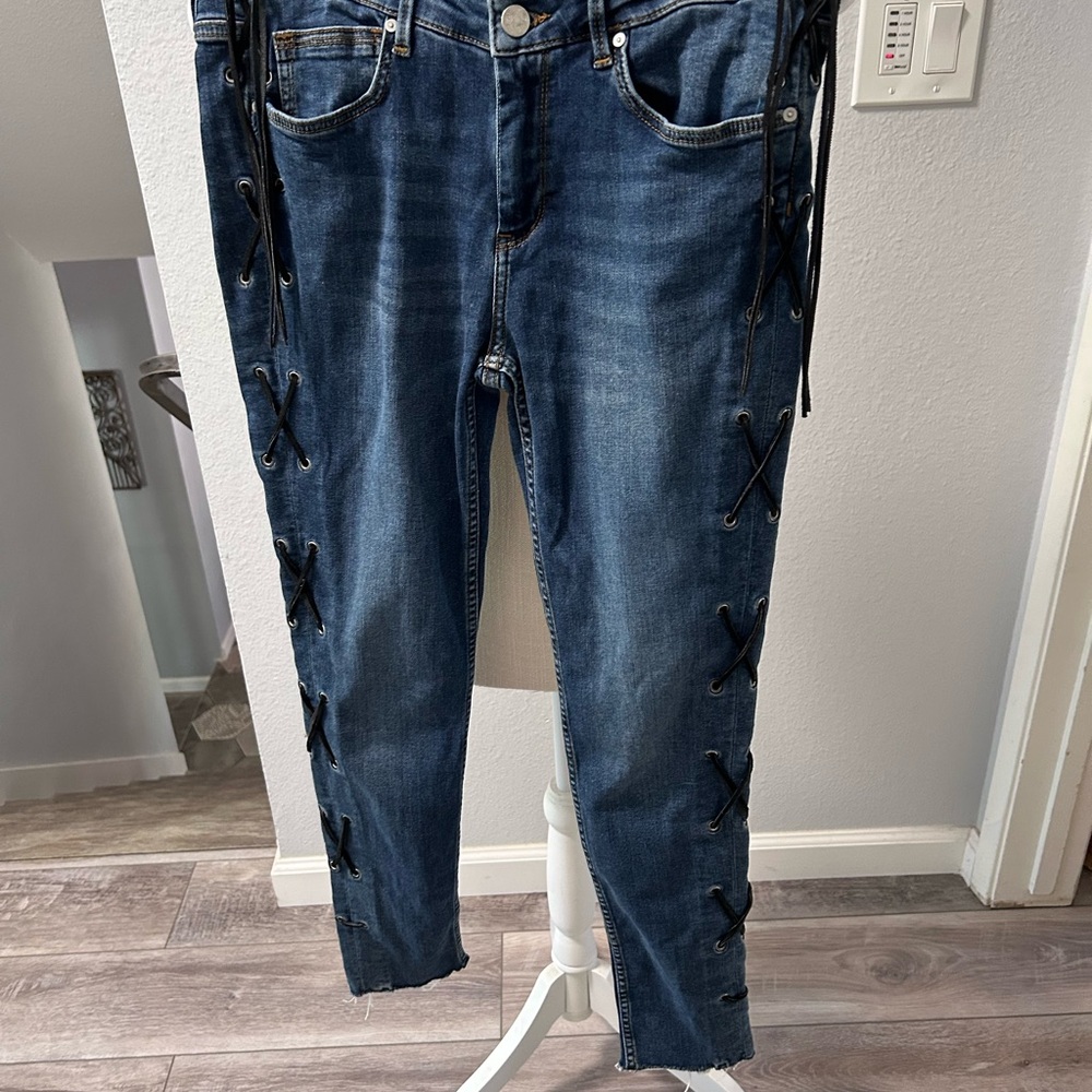 REIKO Women's Blue Lace-Up Jeans